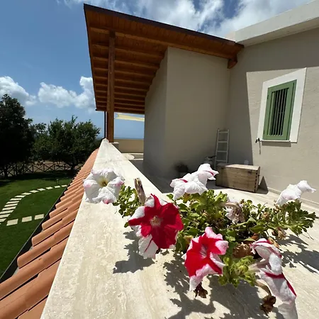 לינה וארוחת בוקר A Casa Di Leo